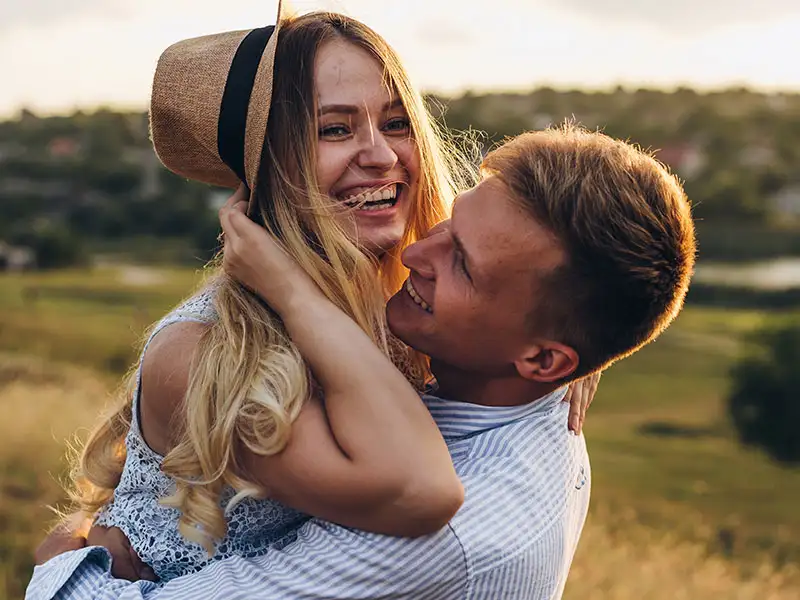 cách làm quen bạn mới qua mạng
